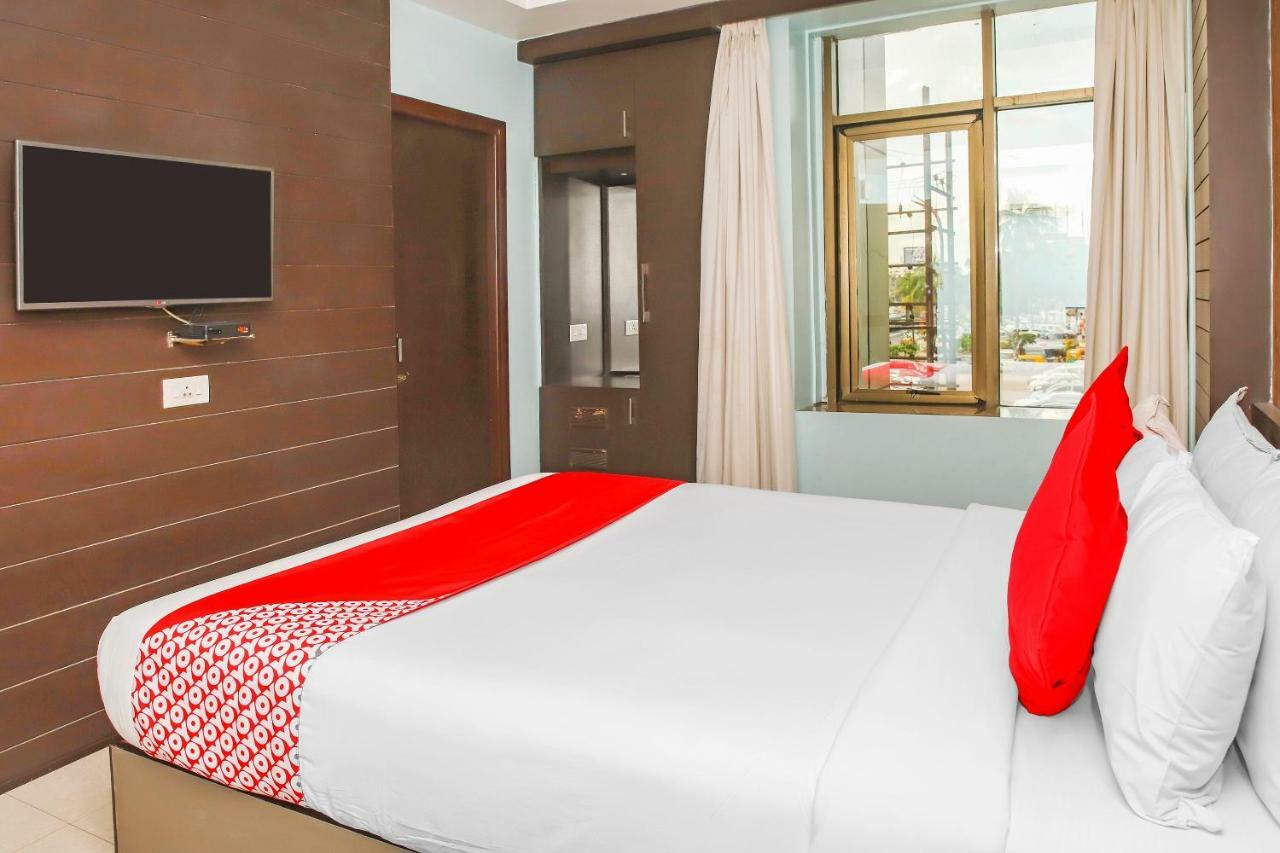 Oyo 3811 Geetanjali Regency Hotel Kolkata Ngoại thất bức ảnh